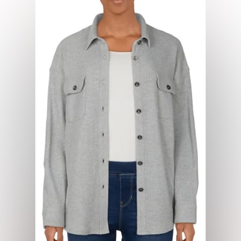 Natural Reflections Light Gray Button-down Shirt